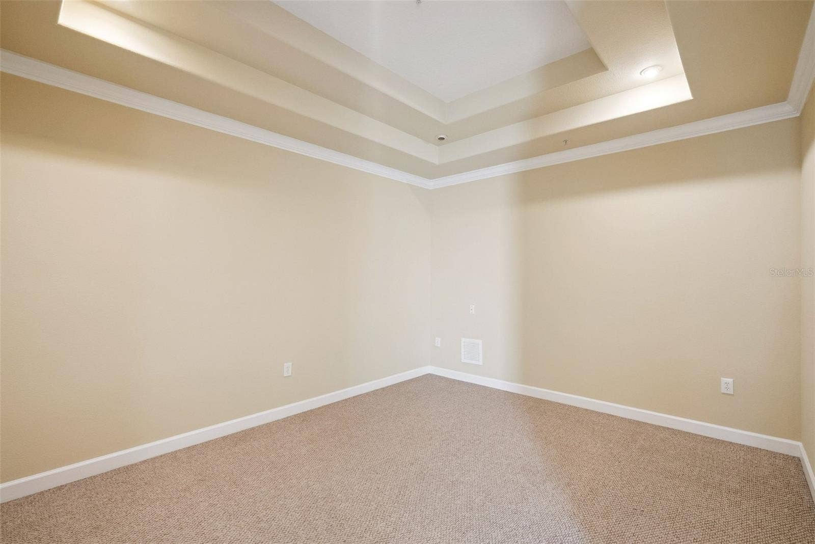 8743 THE ESPLANADE, #34, Orlando, FL 32836 8743 THE ESPLANADE, #34, Orlando, FL 32836