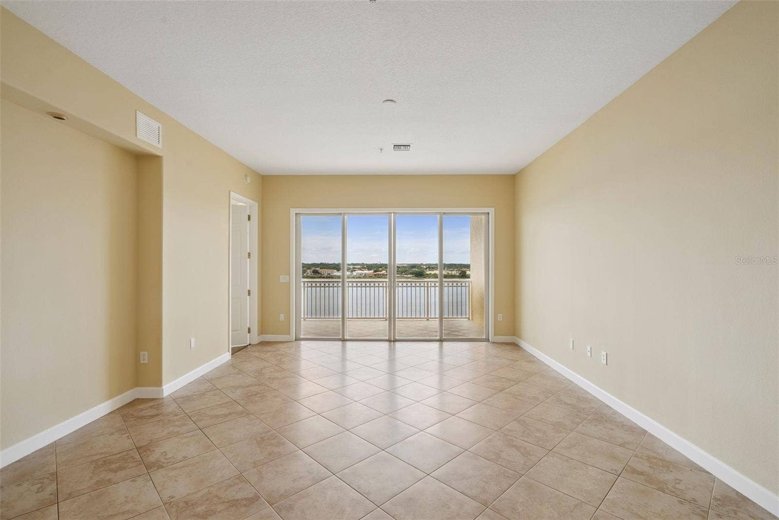 8743 THE ESPLANADE, #34, Orlando, FL 32836 8743 THE ESPLANADE, #34, Orlando, FL 32836