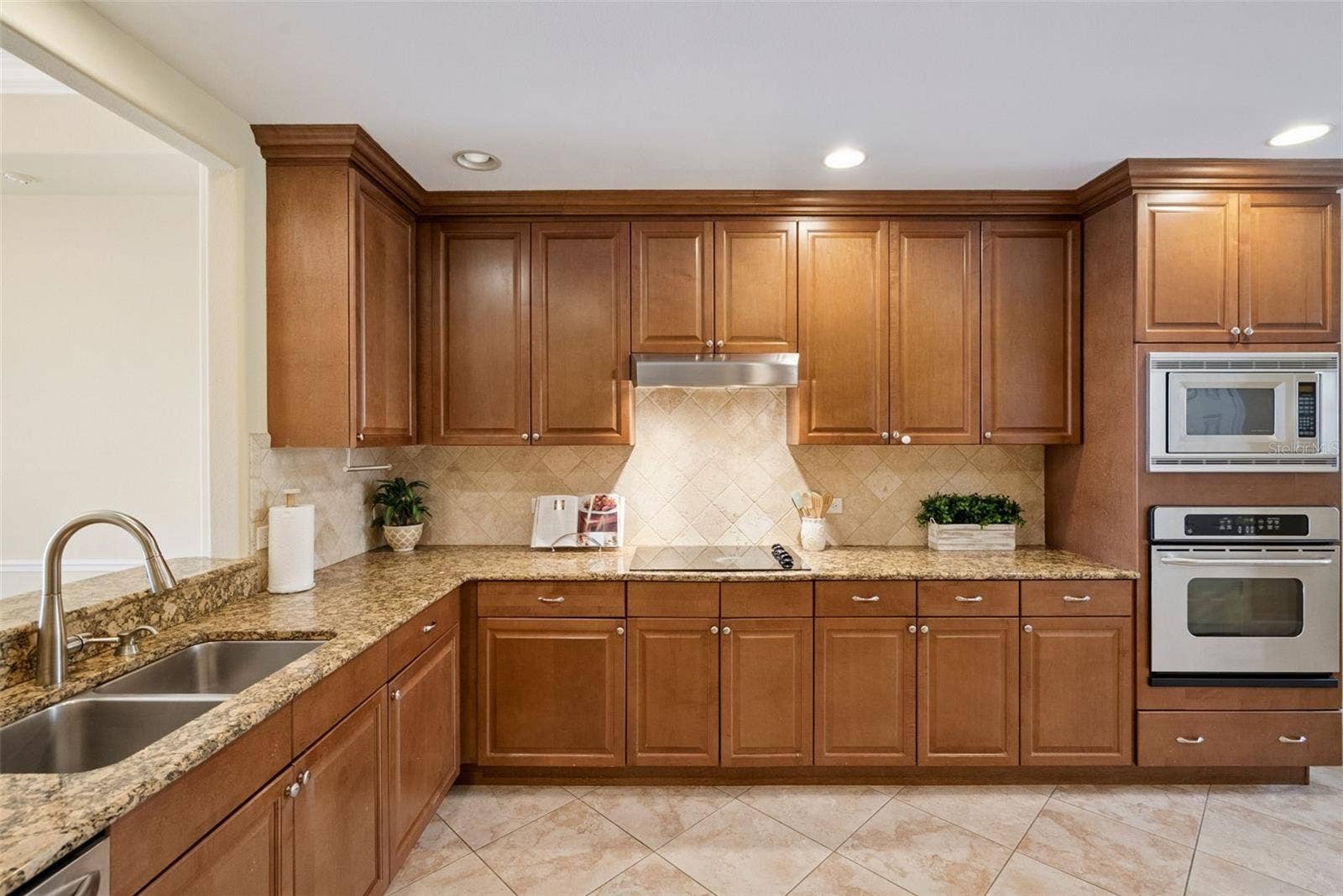 8743 THE ESPLANADE, #34, Orlando, FL 32836 8743 THE ESPLANADE, #34, Orlando, FL 32836
