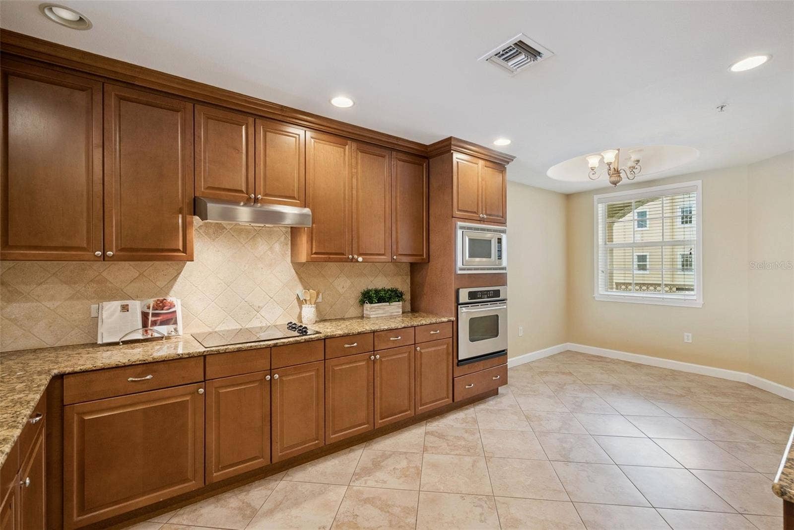 8743 THE ESPLANADE, #34, Orlando, FL 32836 8743 THE ESPLANADE, #34, Orlando, FL 32836