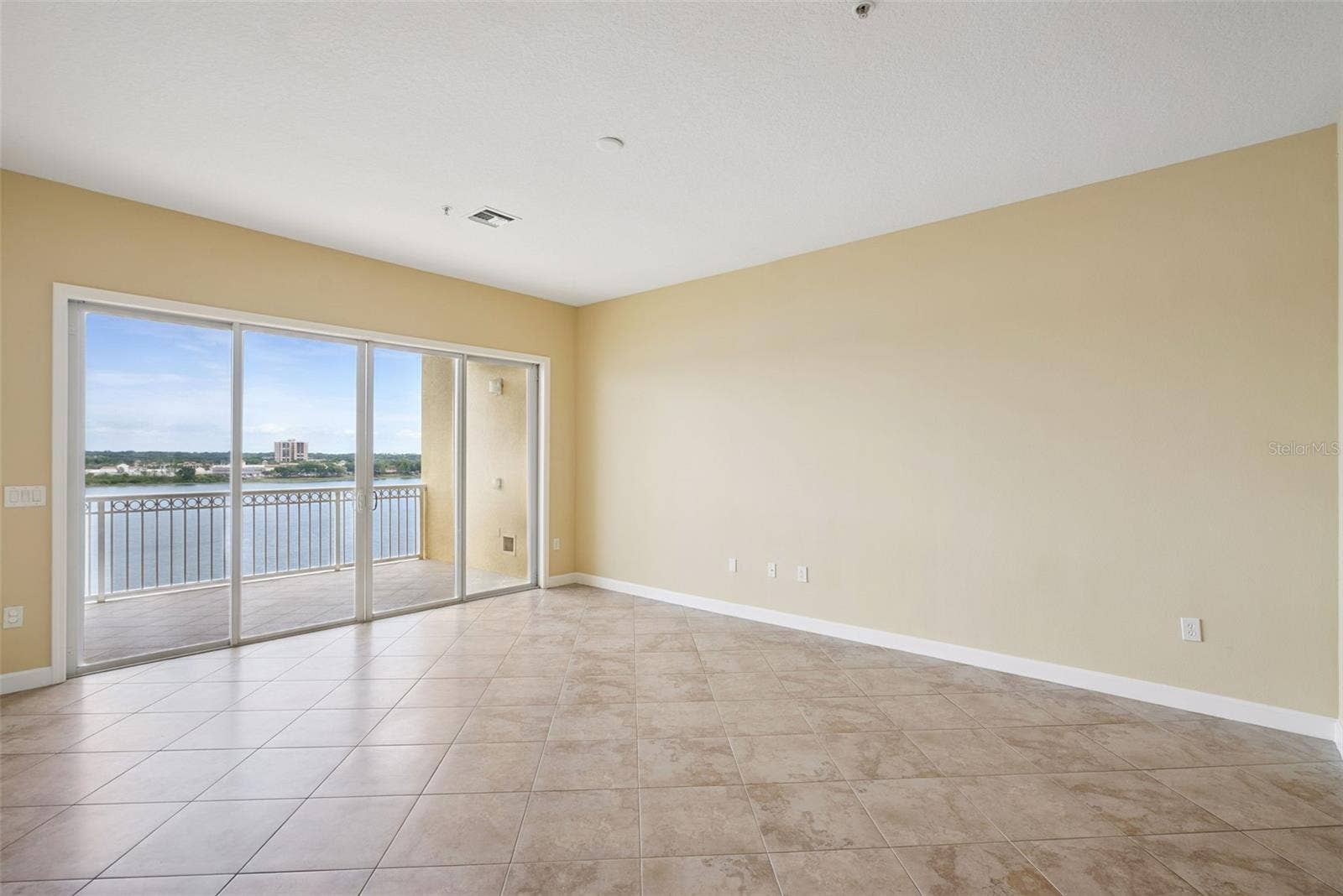 8743 THE ESPLANADE, #34, Orlando, FL 32836 8743 THE ESPLANADE, #34, Orlando, FL 32836