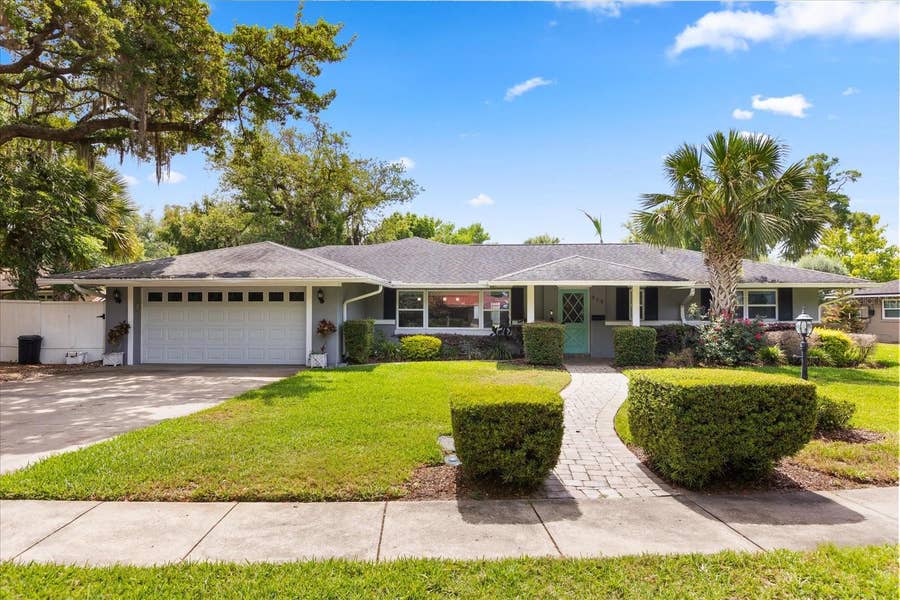 Property photo for 910 GAMEWELL AVENUE, Maitland, FL