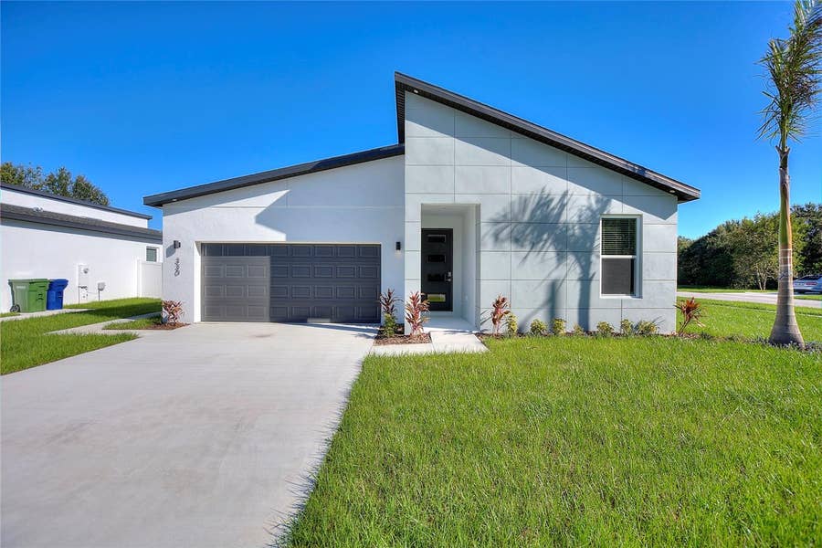 Property photo for 330 ROYAL PALM WAY, Winter Haven, FL