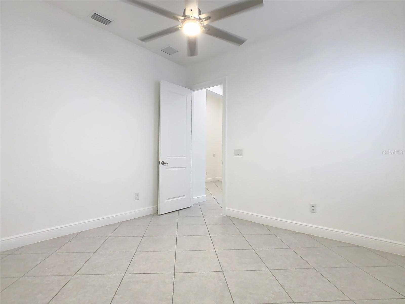 8325 TOPSAIL PLACE, Winter Garden, FL 34787 8325 TOPSAIL PLACE, Winter Garden, FL 34787