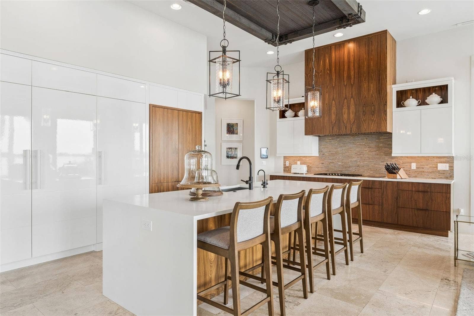 9236 BAY POINT DRIVE, Orlando, FL 32819 9236 BAY POINT DRIVE, Orlando, FL 32819