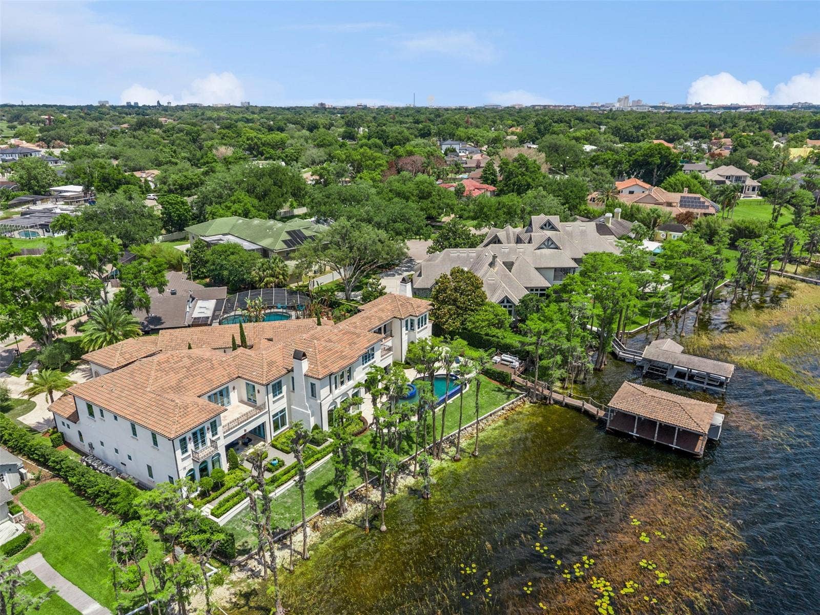 9236 BAY POINT DRIVE, Orlando, FL 32819 9236 BAY POINT DRIVE, Orlando, FL 32819