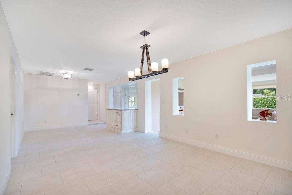 3108 TROY DRIVE, Orlando, FL 32806 Dining Room