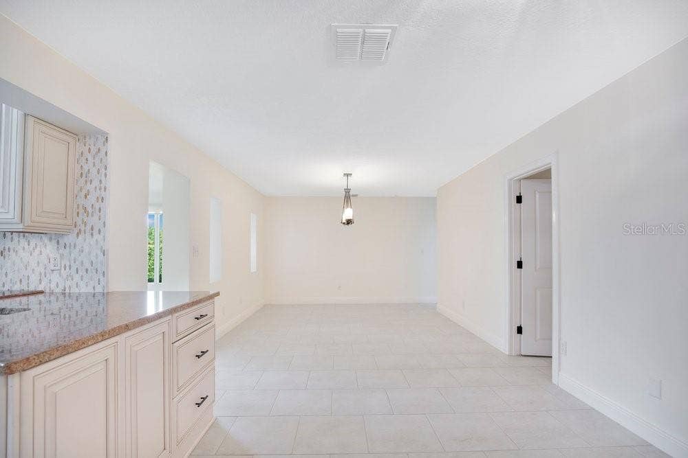 3108 TROY DRIVE, Orlando, FL 32806 Dining Room
