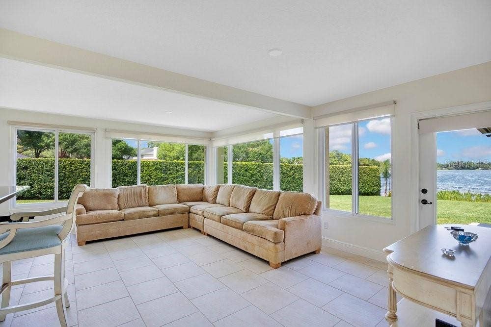 3108 TROY DRIVE, Orlando, FL 32806 Living Room with Lake View