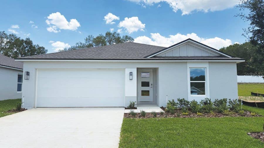 Property photo for 211 SKYFIELD COURT, Lady Lake, FL
