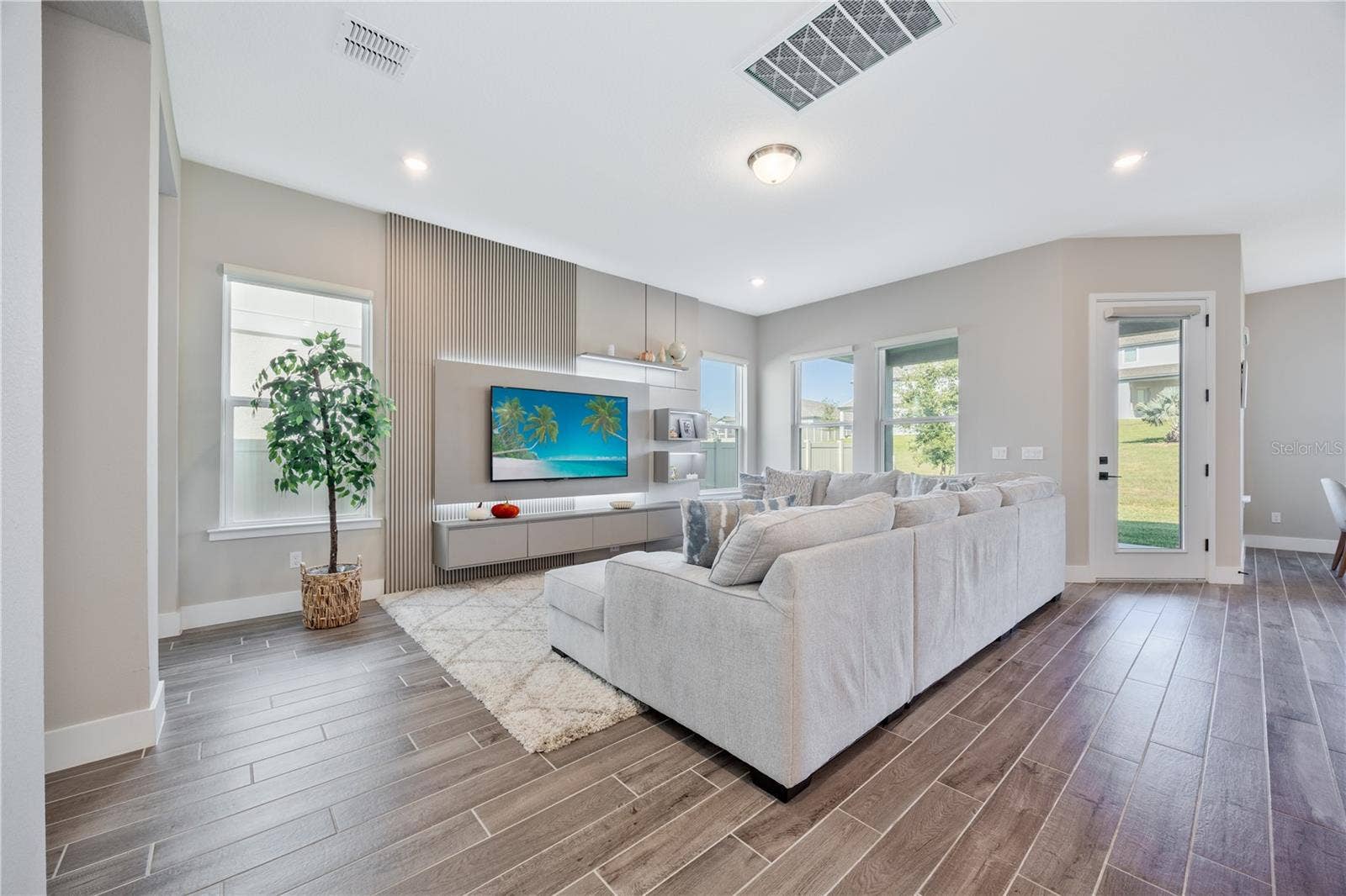5150 CITRUS LEAF BOULEVARD, Winter Garden, FL 34787 5150 CITRUS LEAF BOULEVARD, Winter Garden, FL 34787