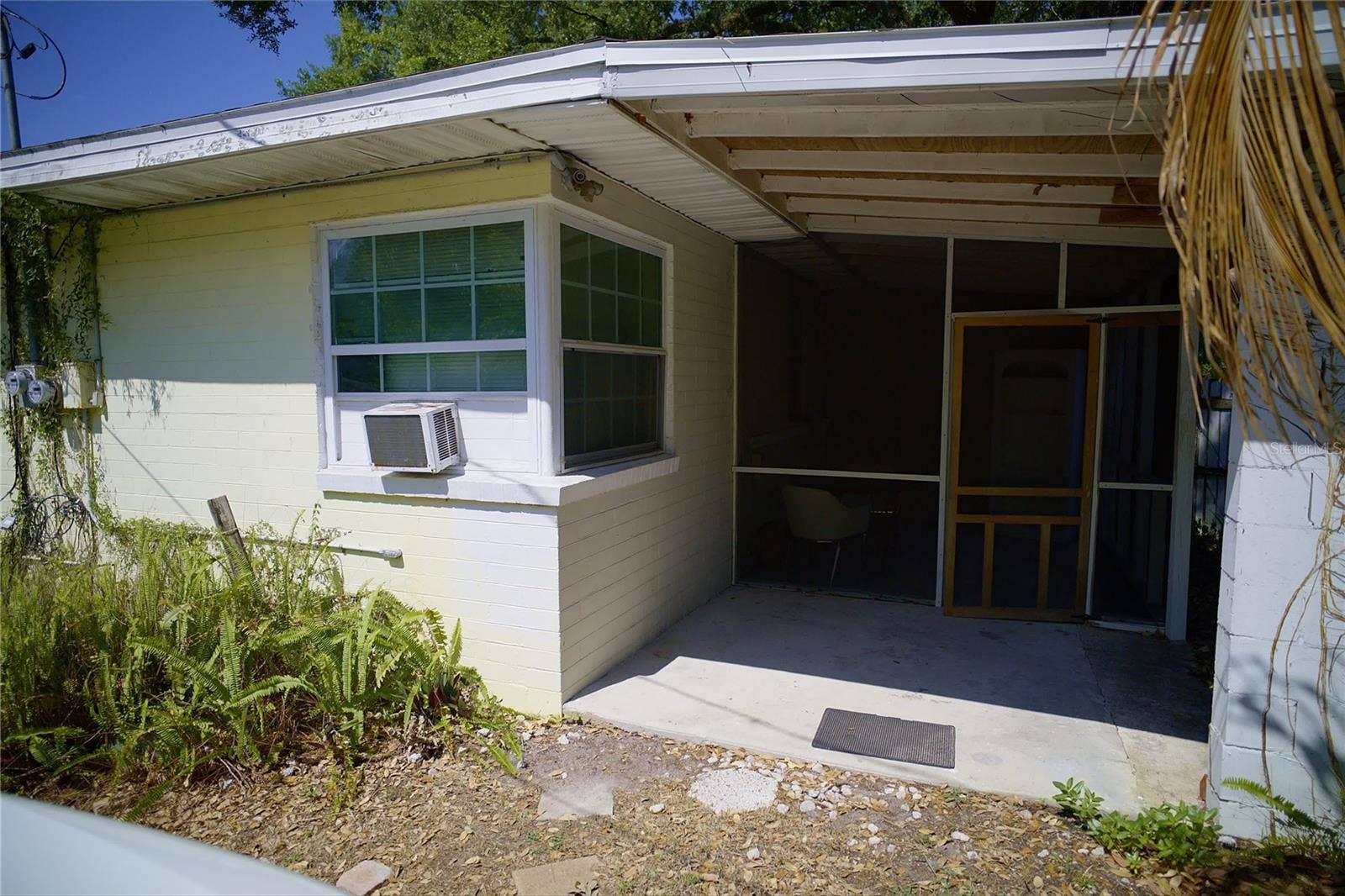 2119 S FERN CREEK AVENUE, Orlando, FL 32806 2119 S FERN CREEK AVENUE, Orlando, FL 32806