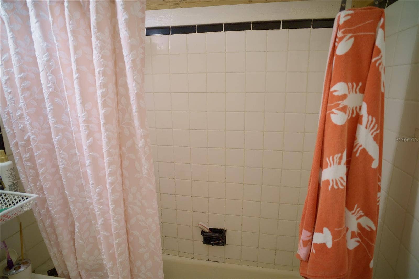 2119 S FERN CREEK AVENUE, Orlando, FL 32806 2119 S FERN CREEK AVENUE, Orlando, FL 32806