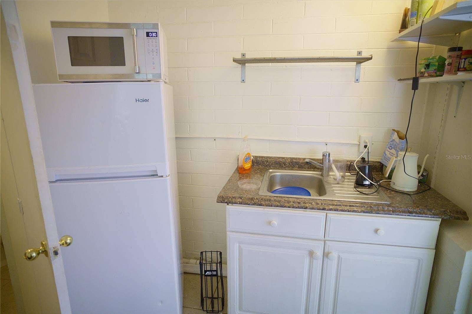 2119 S FERN CREEK AVENUE, Orlando, FL 32806 2119 S FERN CREEK AVENUE, Orlando, FL 32806
