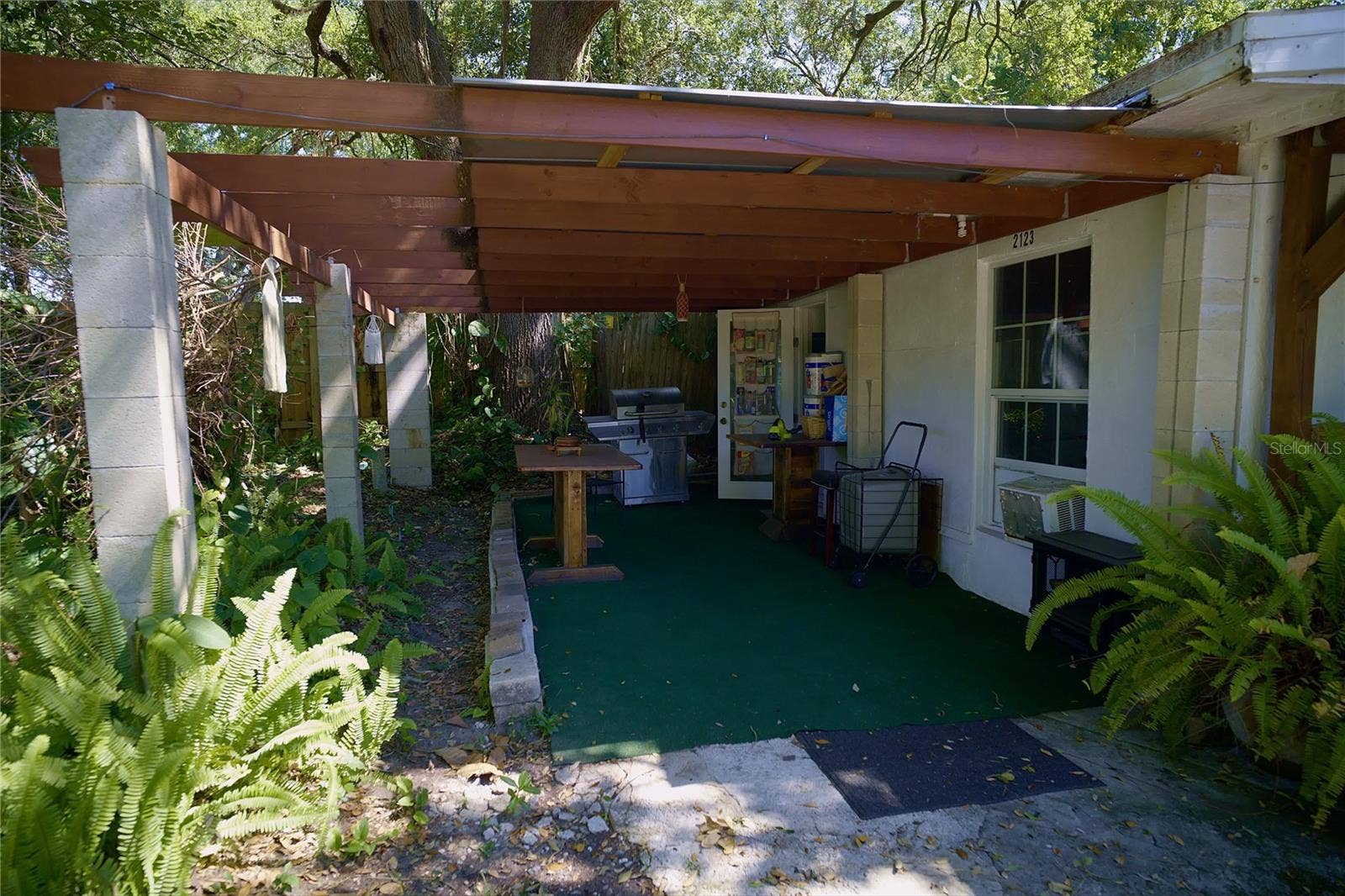 2119 S FERN CREEK AVENUE, Orlando, FL 32806 2119 S FERN CREEK AVENUE, Orlando, FL 32806