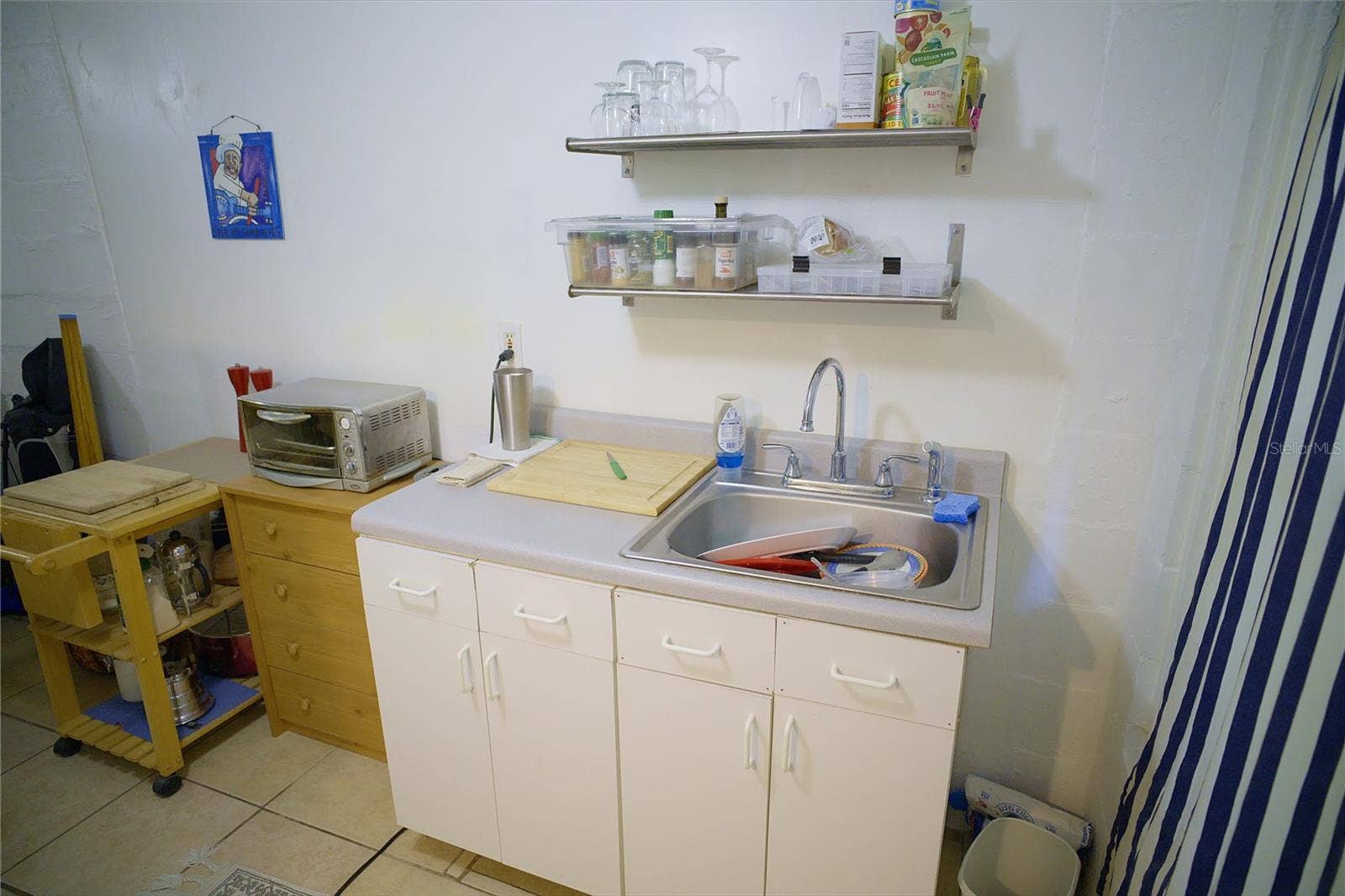 2119 S FERN CREEK AVENUE, Orlando, FL 32806 2119 S FERN CREEK AVENUE, Orlando, FL 32806