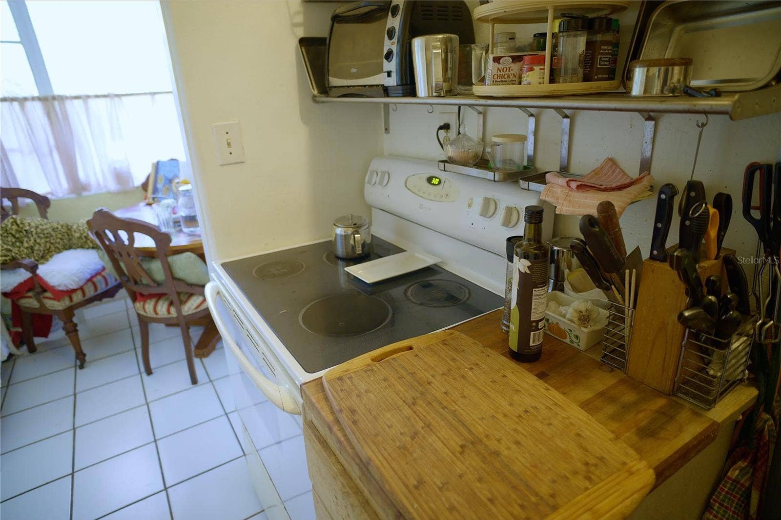 2119 S FERN CREEK AVENUE, Orlando, FL 32806 2119 S FERN CREEK AVENUE, Orlando, FL 32806