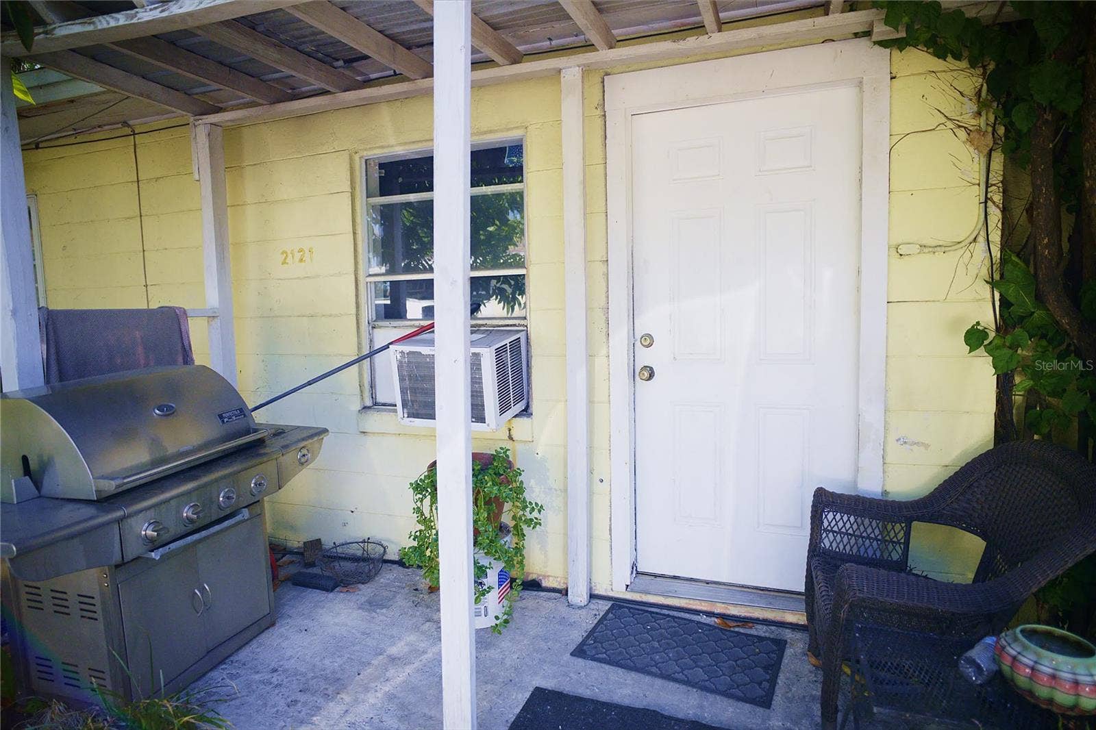 2119 S FERN CREEK AVENUE, Orlando, FL 32806 2119 S FERN CREEK AVENUE, Orlando, FL 32806