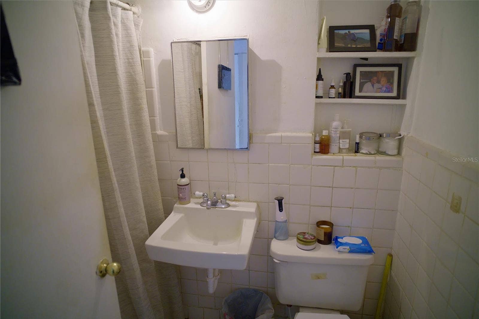 2119 S FERN CREEK AVENUE, Orlando, FL 32806 2119 S FERN CREEK AVENUE, Orlando, FL 32806