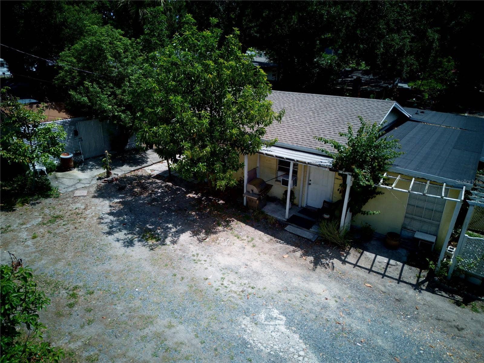 2119 S FERN CREEK AVENUE, Orlando, FL 32806 2119 S FERN CREEK AVENUE, Orlando, FL 32806