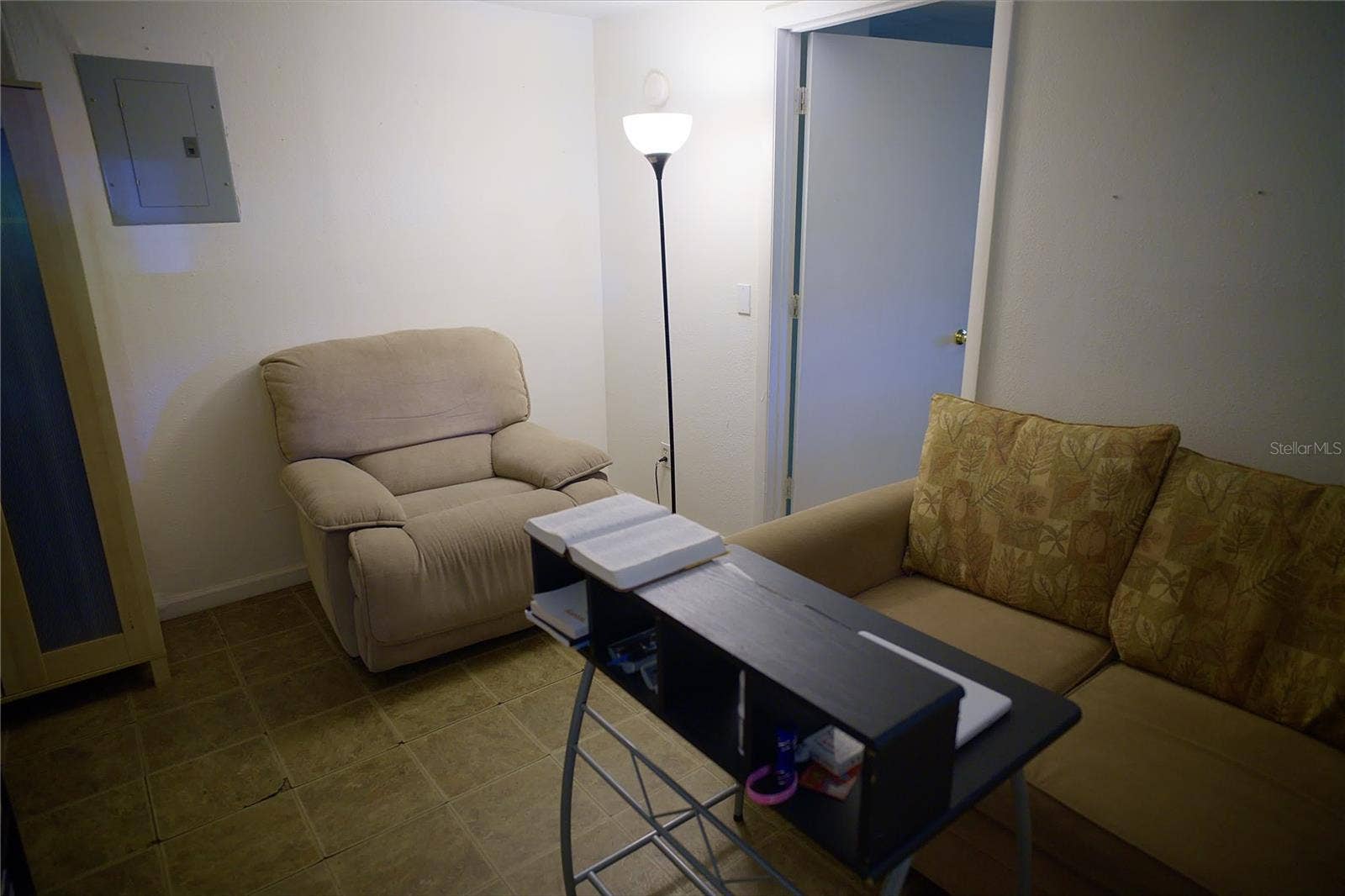 2119 S FERN CREEK AVENUE, Orlando, FL 32806 2119 S FERN CREEK AVENUE, Orlando, FL 32806