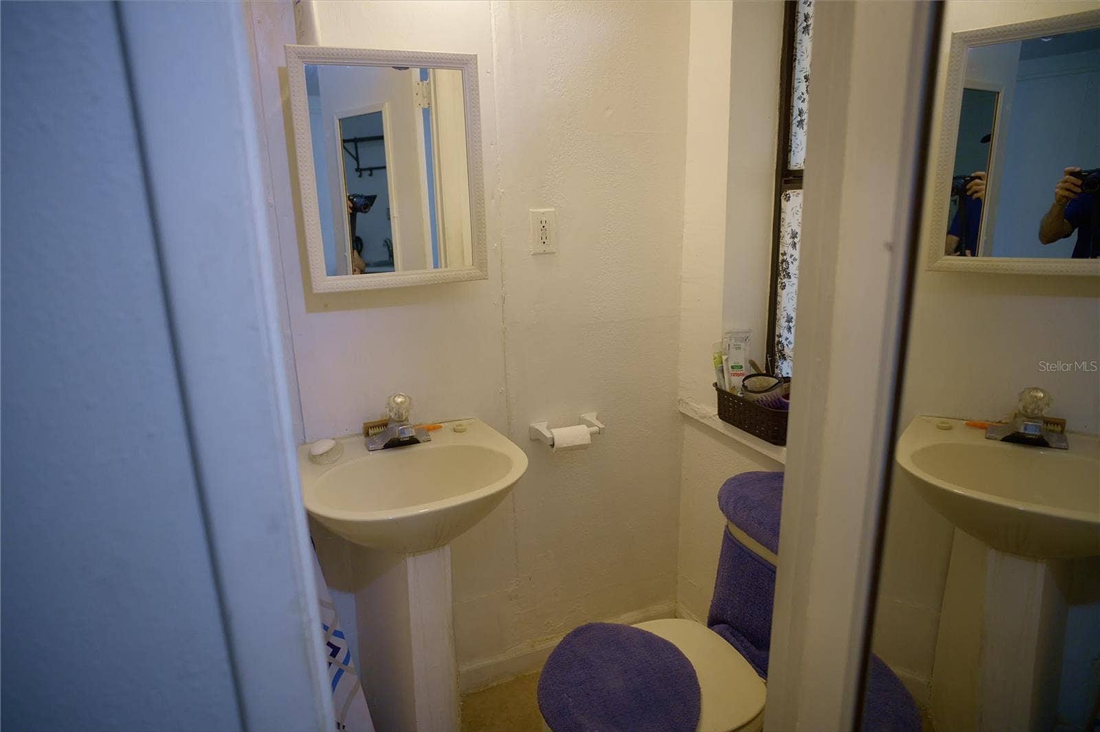 2119 S FERN CREEK AVENUE, Orlando, FL 32806 2119 S FERN CREEK AVENUE, Orlando, FL 32806