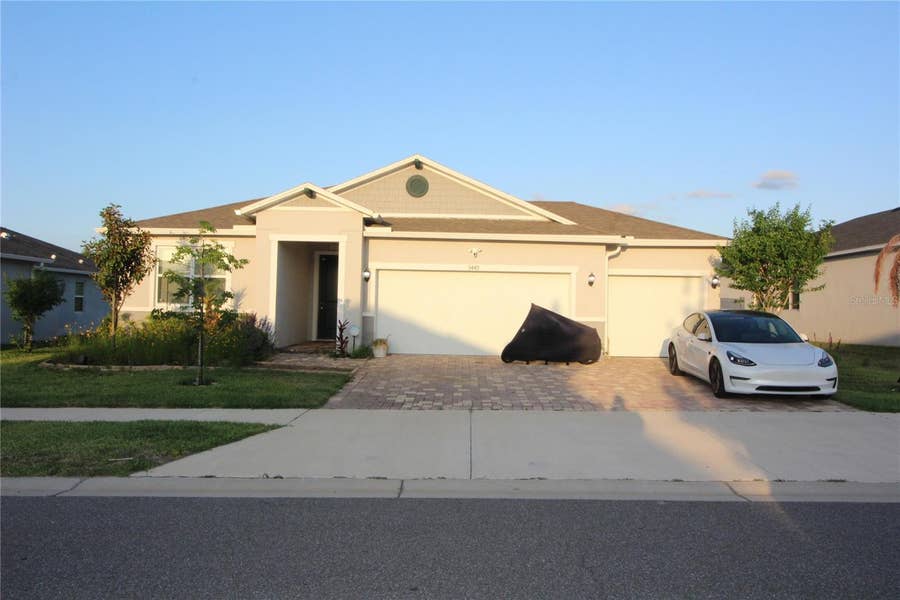 Property photo for 9449 SANDERS PARK PLACE, Seffner, FL