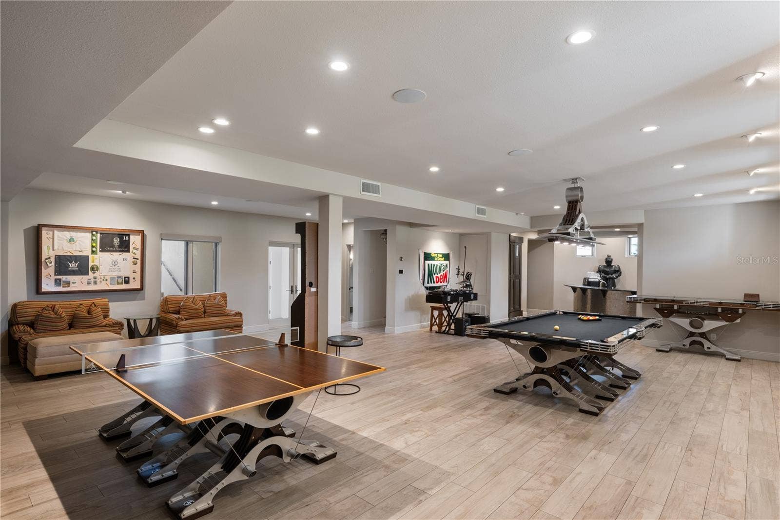 5603 MARLEON DRIVE, Windermere, FL 34786 5603 MARLEON DRIVE, Windermere, FL 34786