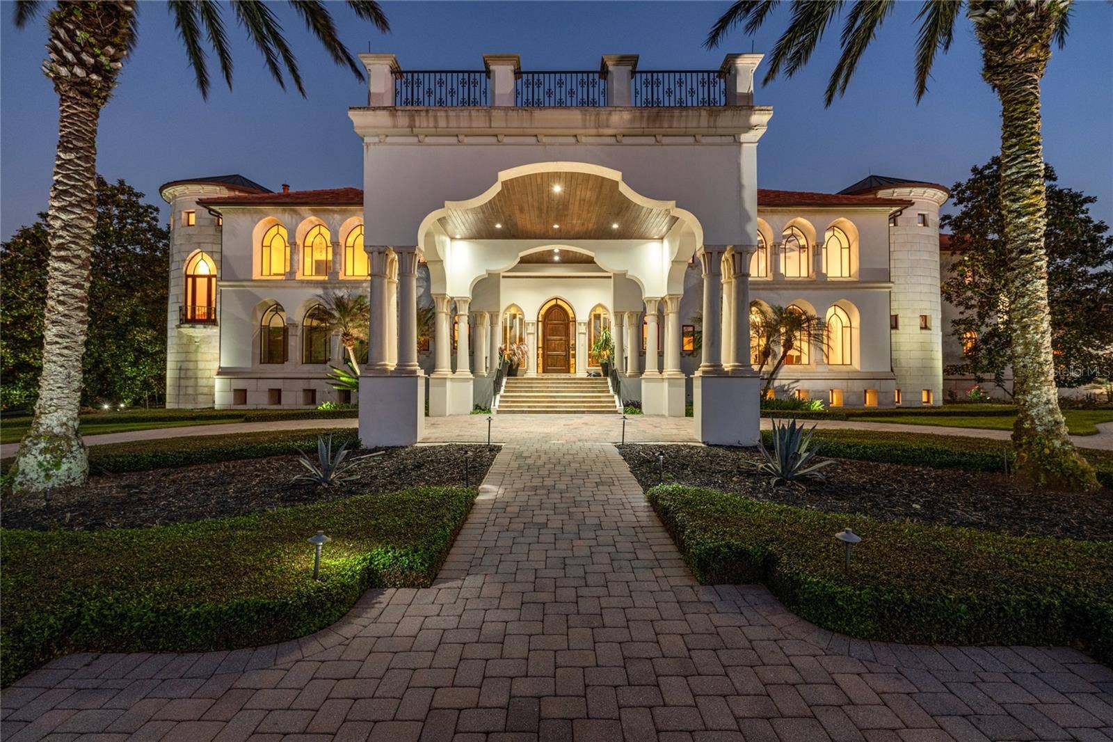 5603 MARLEON DRIVE, Windermere, FL 34786 5603 MARLEON DRIVE, Windermere, FL 34786