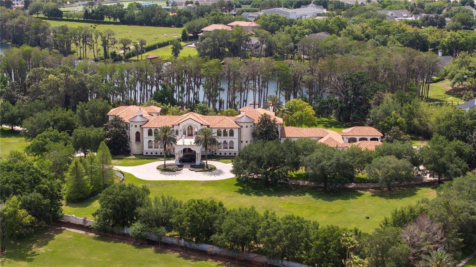 5603 MARLEON DRIVE, Windermere, FL 34786 5603 MARLEON DRIVE, Windermere, FL 34786