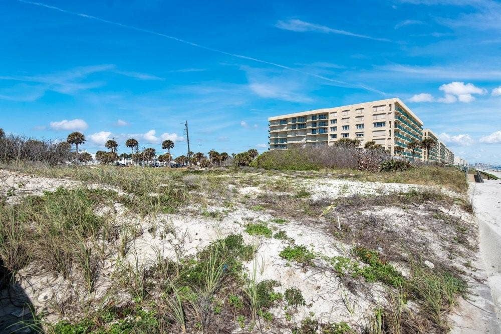 4591 S ATLANTIC AVENUE, Port Orange, FL 32127 4591 S ATLANTIC AVENUE, Port Orange, FL 32127