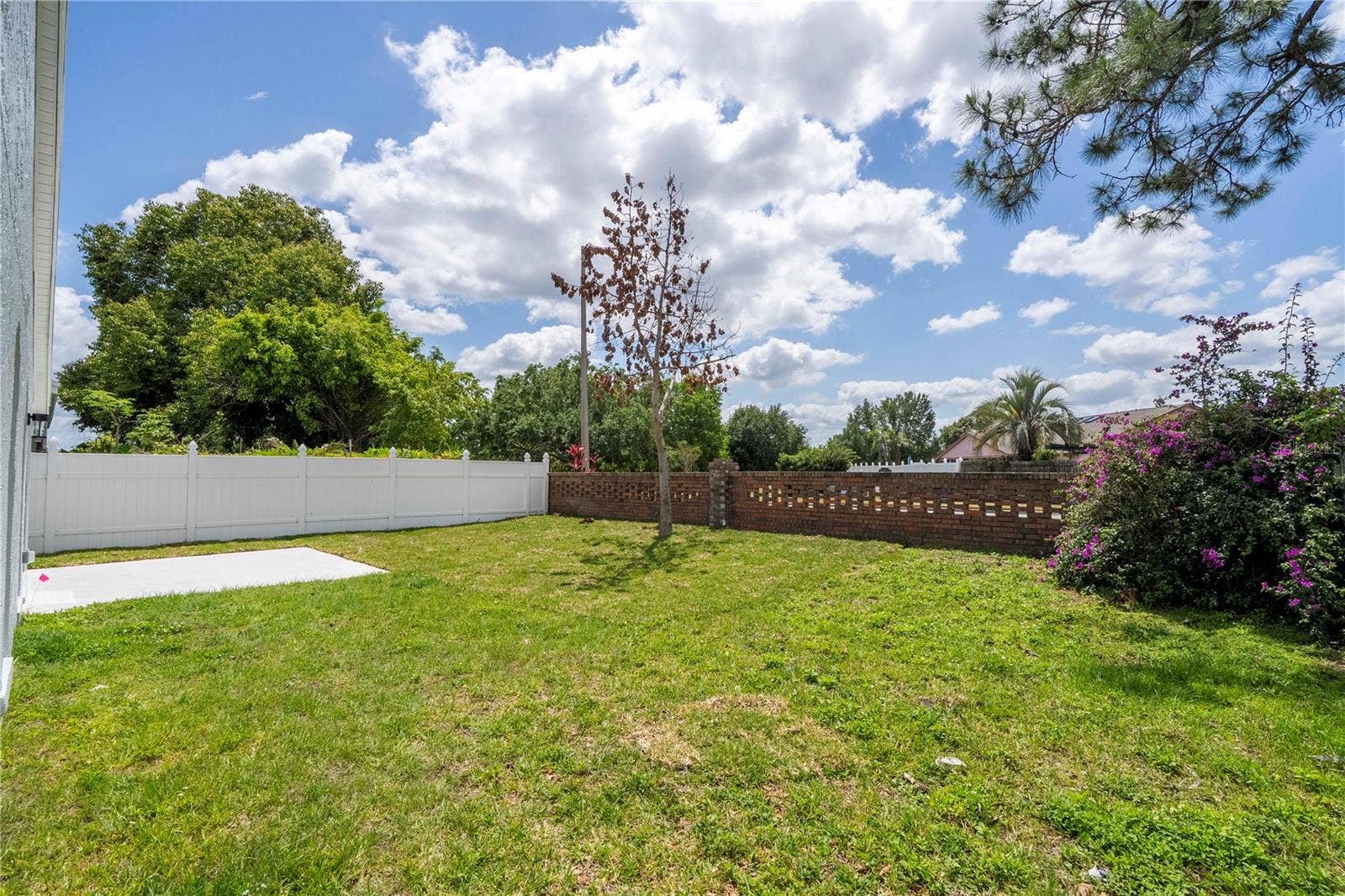 2218 NEWT STREET, Orlando, FL 32837 2218 NEWT STREET, Orlando, FL 32837