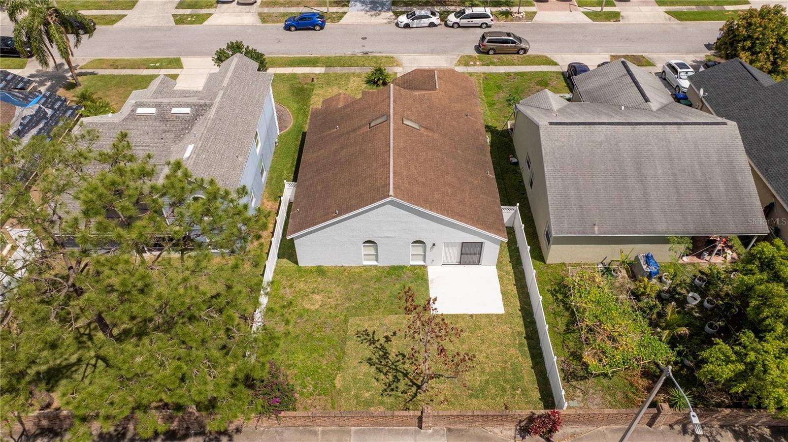 2218 NEWT STREET, Orlando, FL 32837 2218 NEWT STREET, Orlando, FL 32837