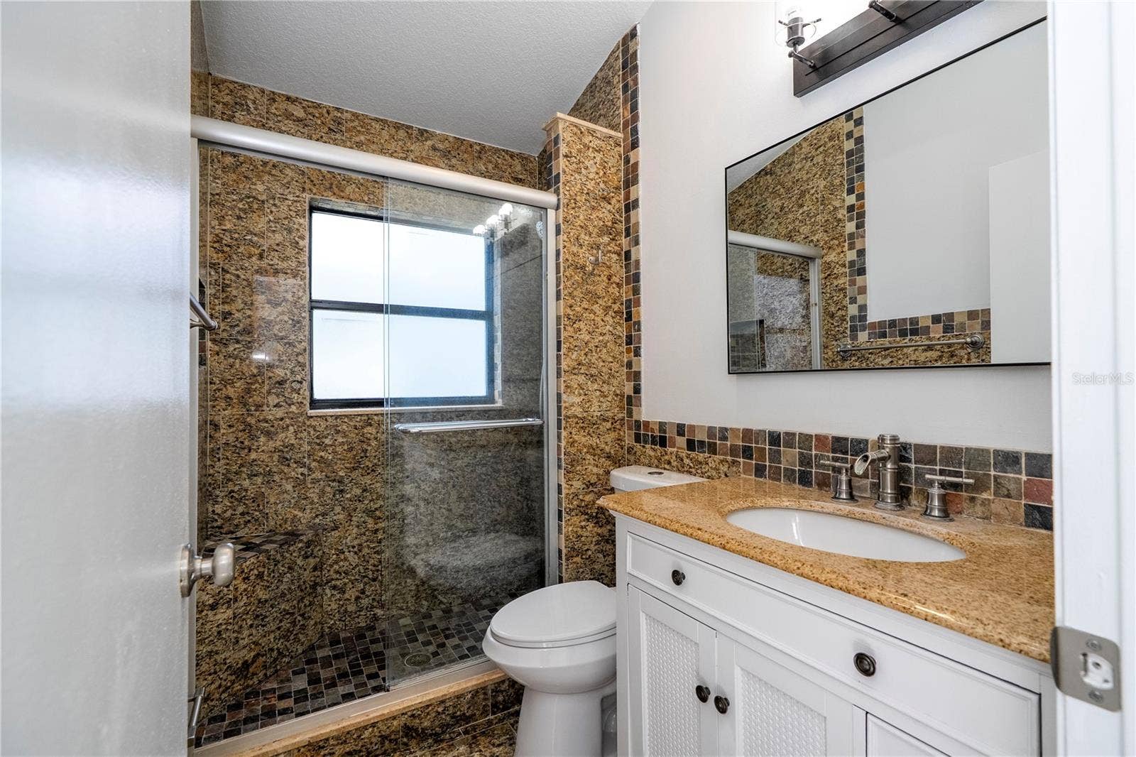 2218 NEWT STREET, Orlando, FL 32837 2218 NEWT STREET, Orlando, FL 32837