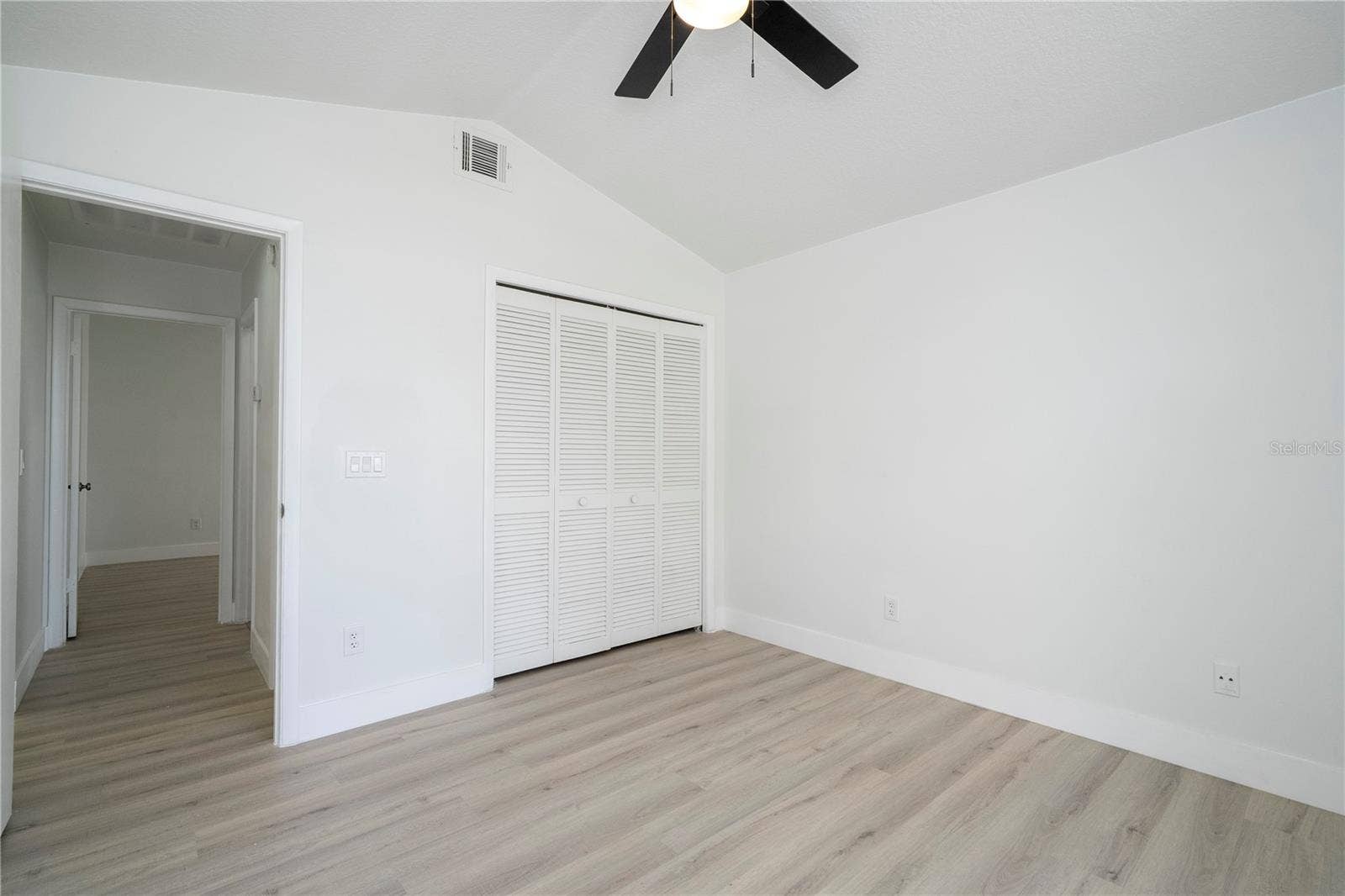 2218 NEWT STREET, Orlando, FL 32837 2218 NEWT STREET, Orlando, FL 32837