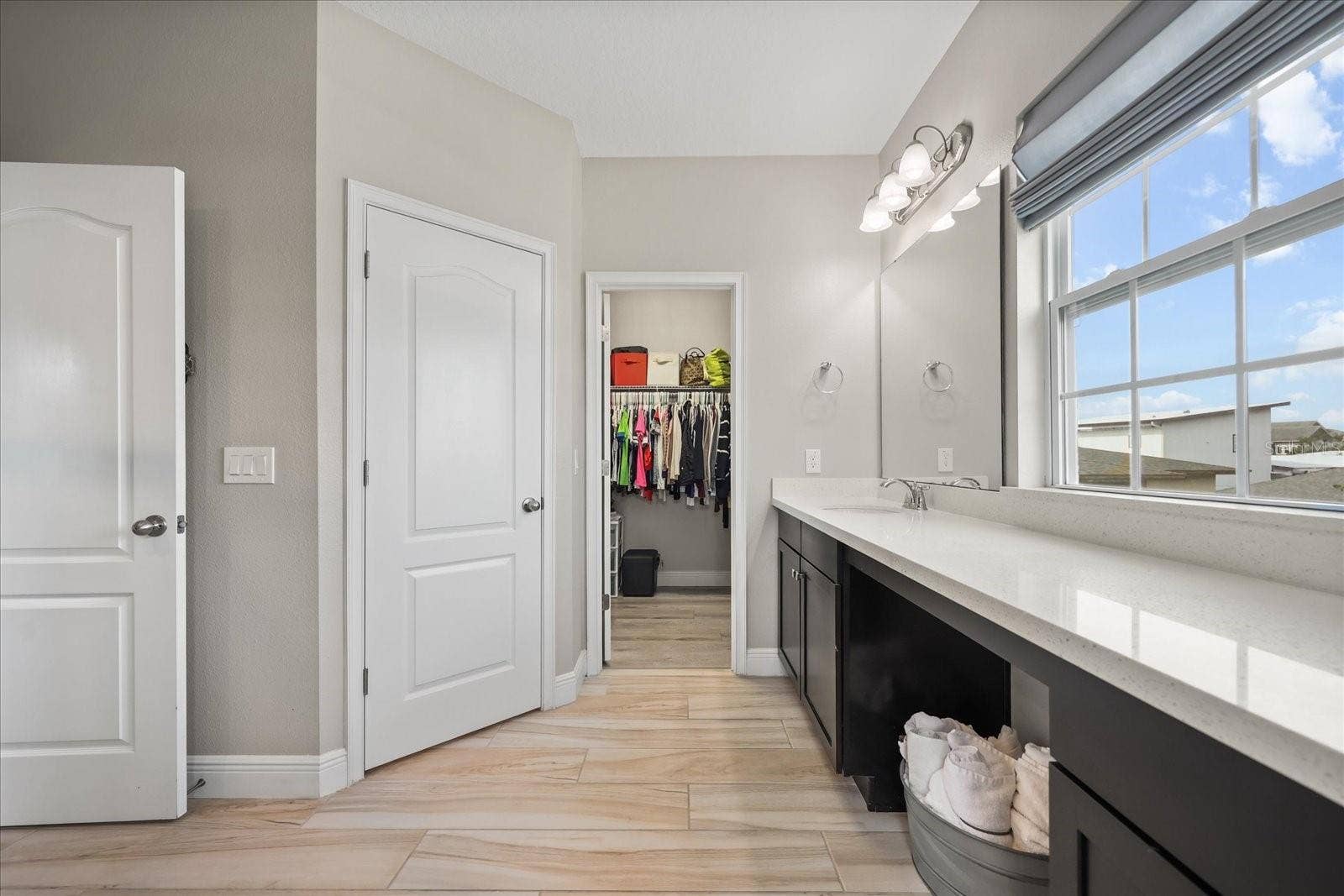 13358 BEEBE ALLEY, Orlando, FL 32827 Primary bathroom with walk-in closet