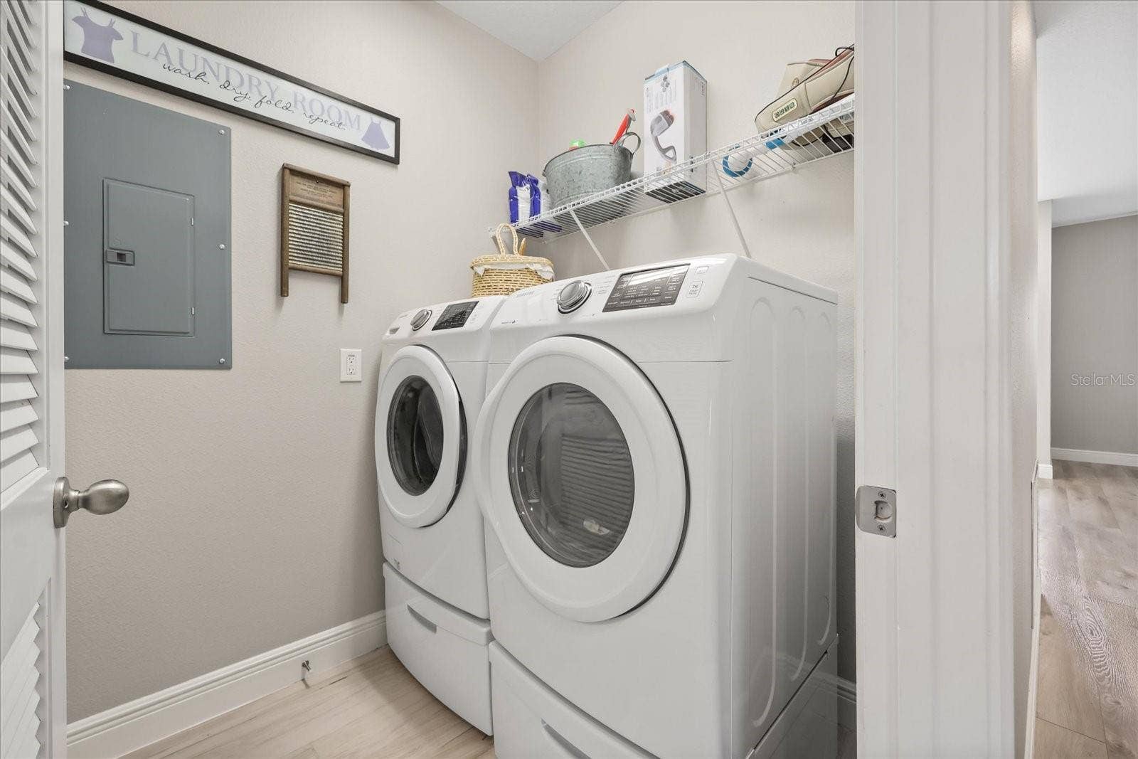 13358 BEEBE ALLEY, Orlando, FL 32827 Laundry room is upstairs