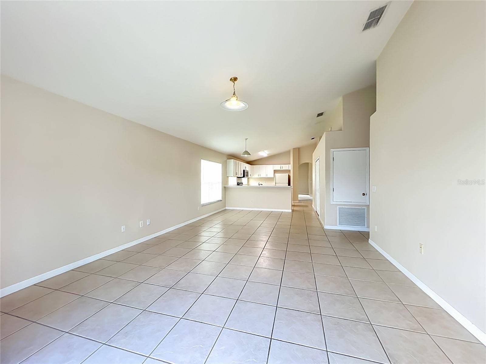 5373 TORTUGA DRIVE, Orlando, FL 32837 5373 TORTUGA DRIVE, Orlando, FL 32837