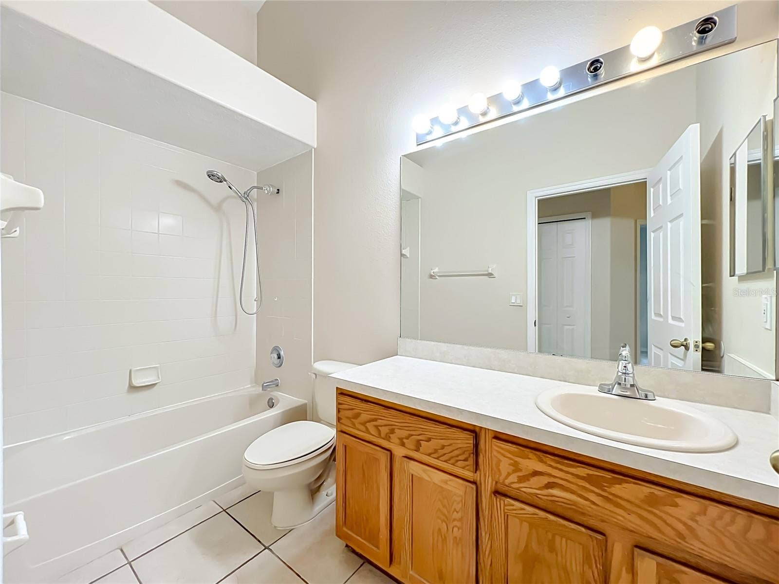 5373 TORTUGA DRIVE, Orlando, FL 32837 5373 TORTUGA DRIVE, Orlando, FL 32837