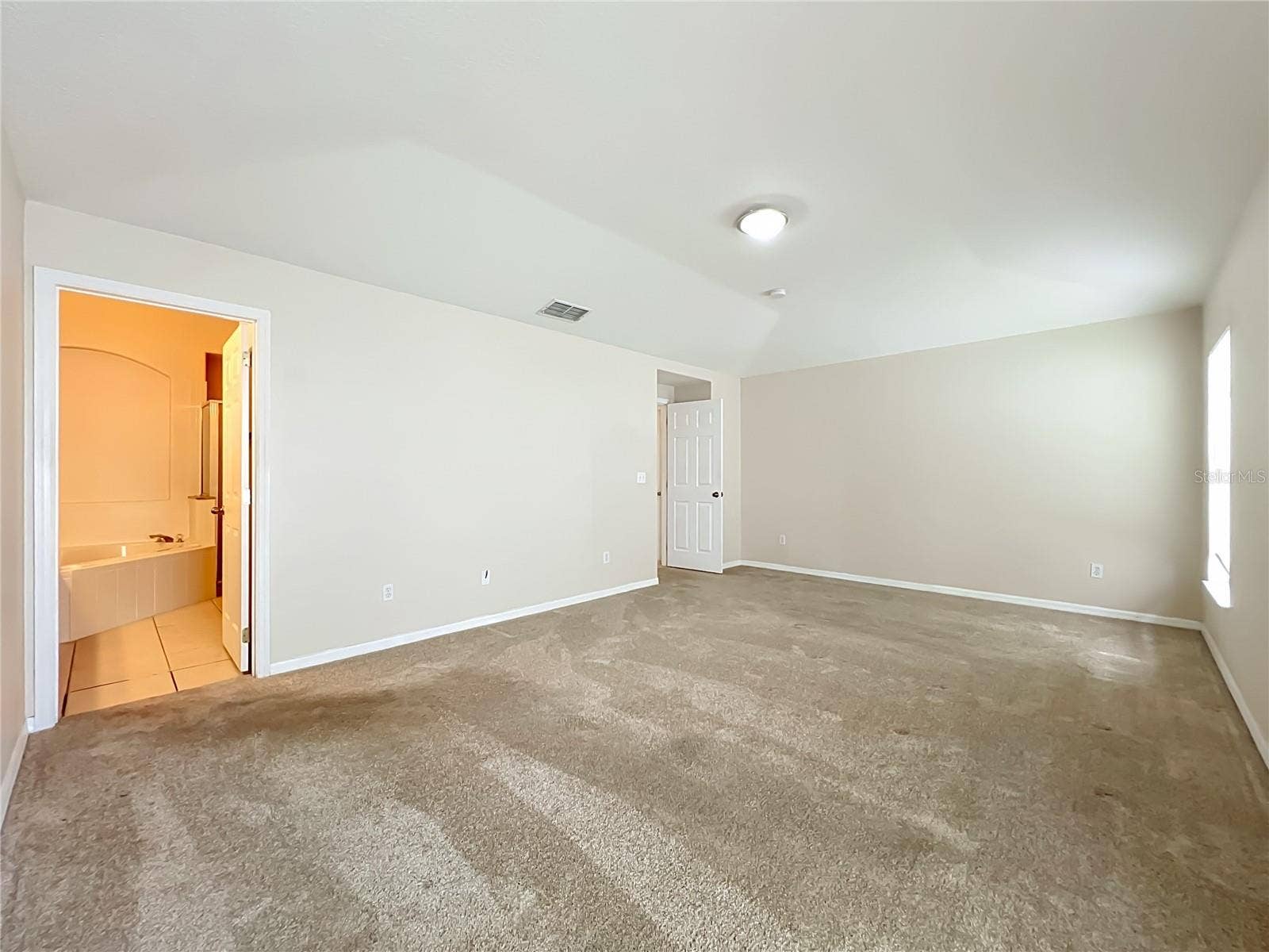 5373 TORTUGA DRIVE, Orlando, FL 32837 5373 TORTUGA DRIVE, Orlando, FL 32837