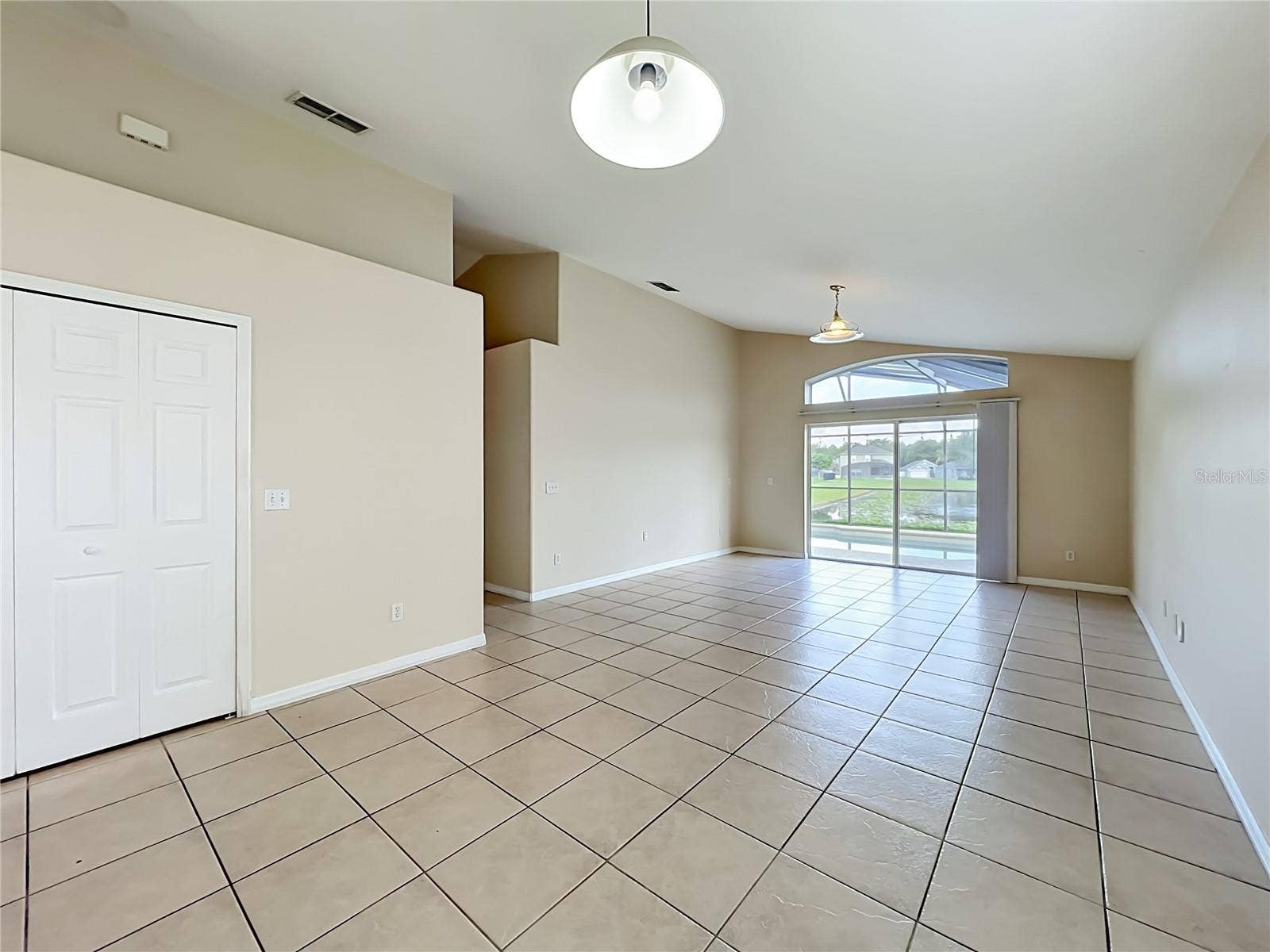 5373 TORTUGA DRIVE, Orlando, FL 32837 5373 TORTUGA DRIVE, Orlando, FL 32837