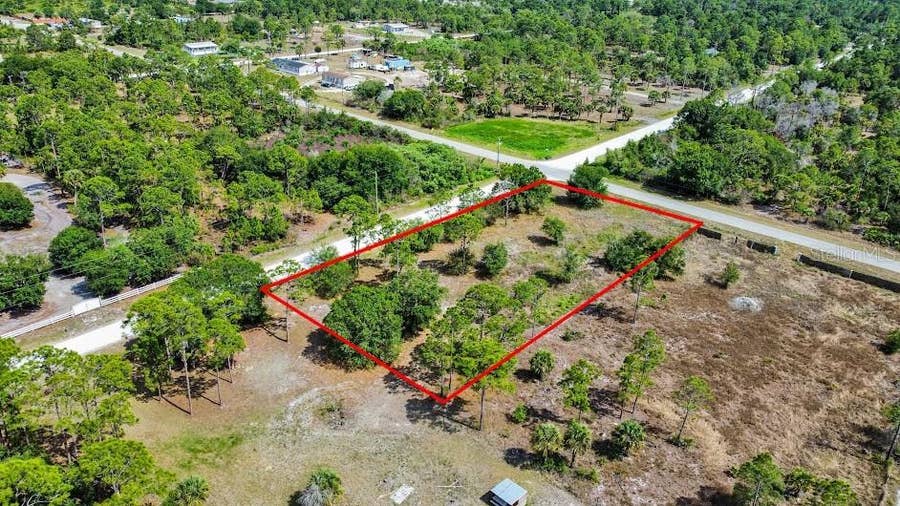 Property photo for 593 HUNTING CLUB AVENUE, Clewiston, FL