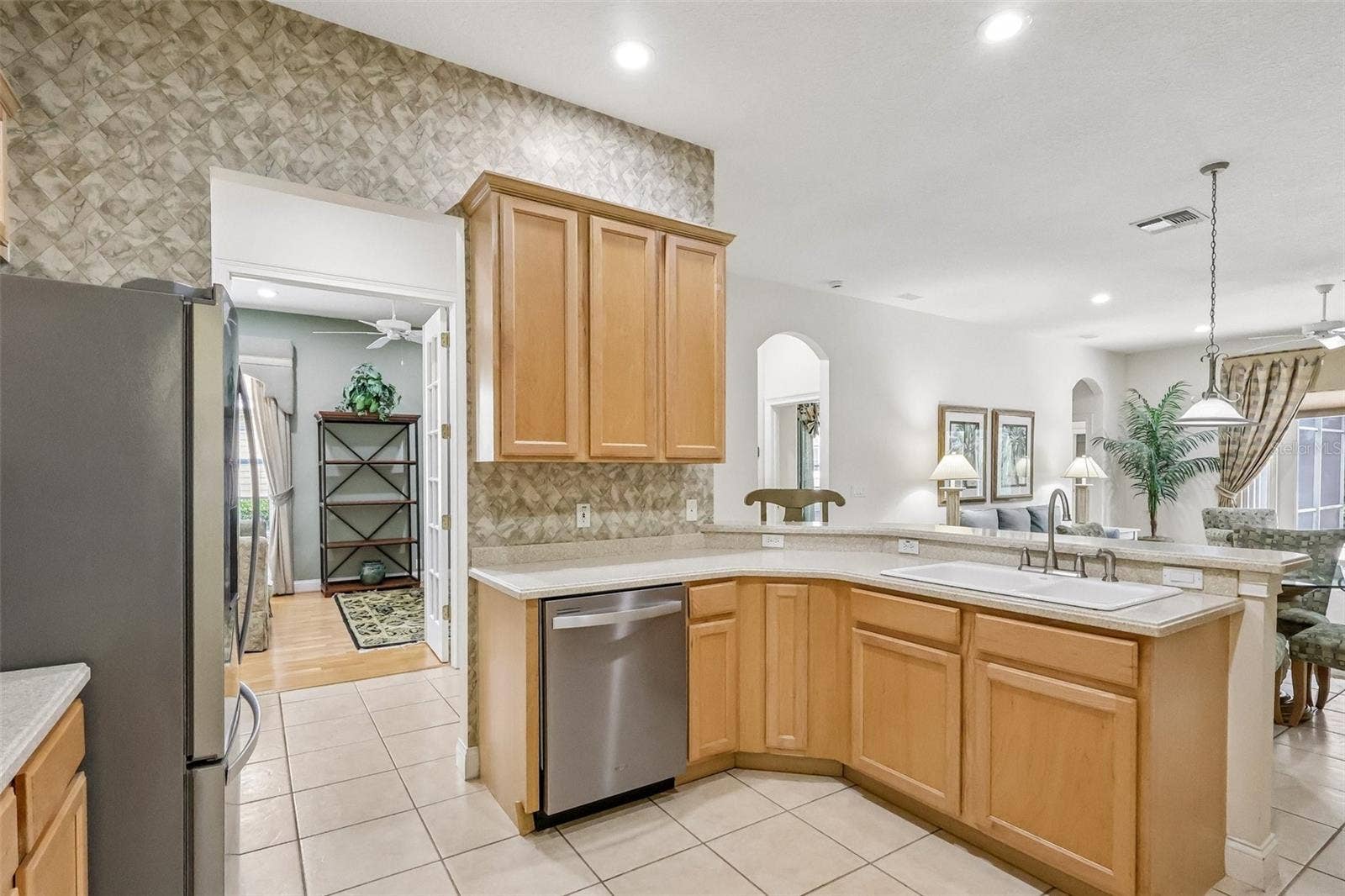 8525 BOWDEN WAY, Windermere, FL 34786 8525 BOWDEN WAY, Windermere, FL 34786