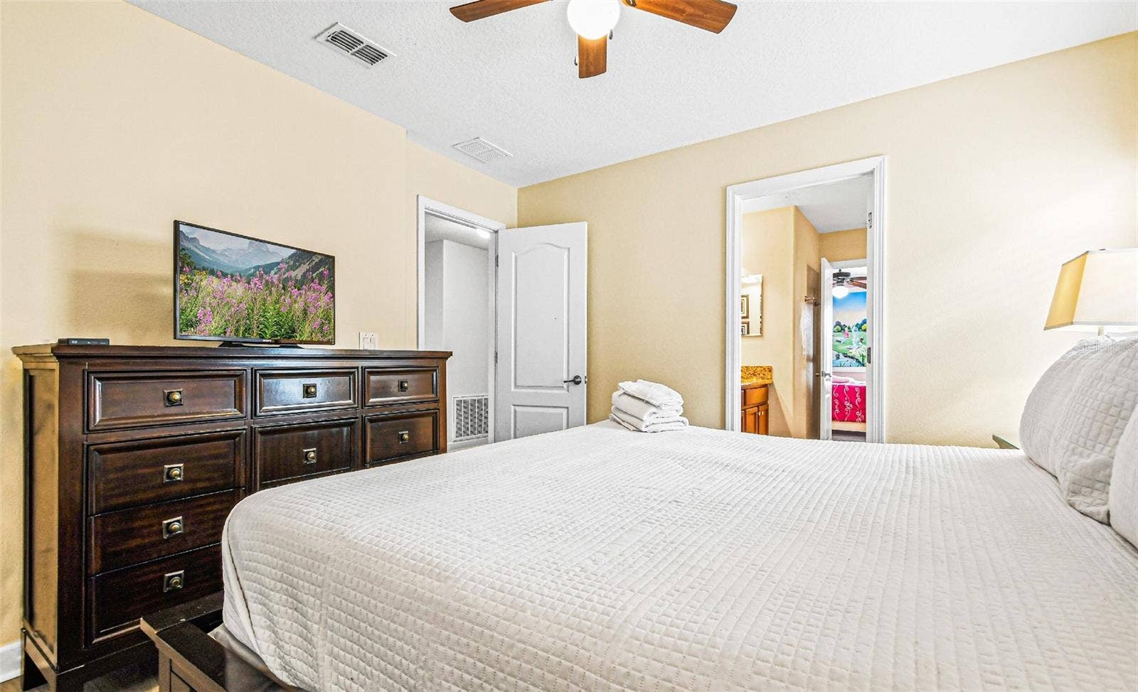 9026 SHADOW MOUNTAIN STREET, Davenport, FL 33896 9026 SHADOW MOUNTAIN STREET, Davenport, FL 33896