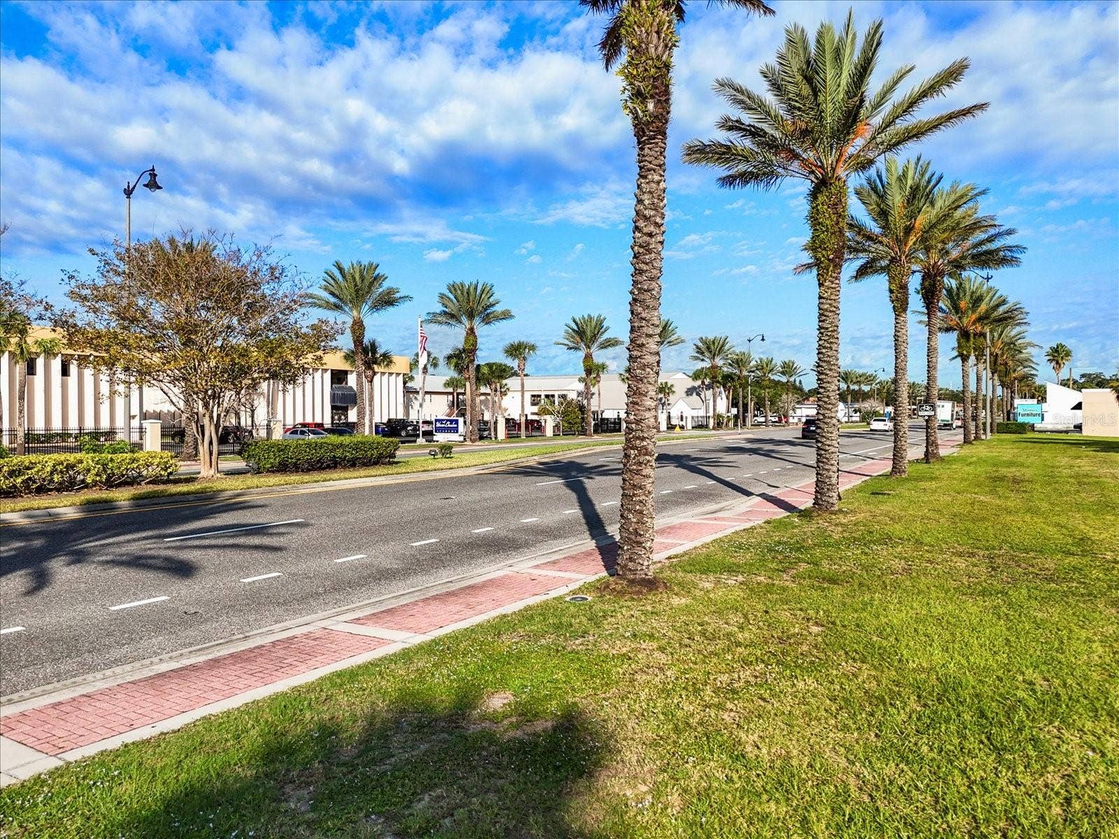 1771 S RIDGE WOOD AVENUE, South Daytona, FL 32119 1771 S RIDGE WOOD AVENUE, South Daytona, FL 32119