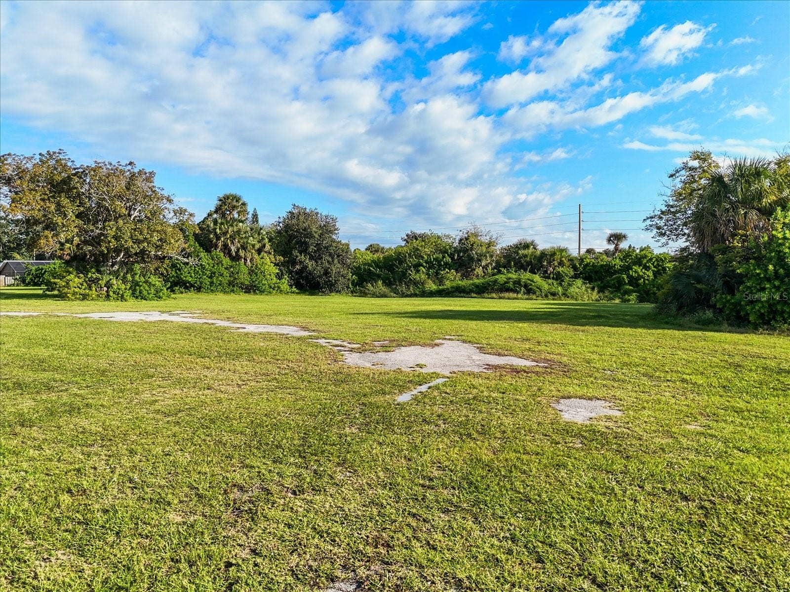 1771 S RIDGE WOOD AVENUE, South Daytona, FL 32119 1771 S RIDGE WOOD AVENUE, South Daytona, FL 32119