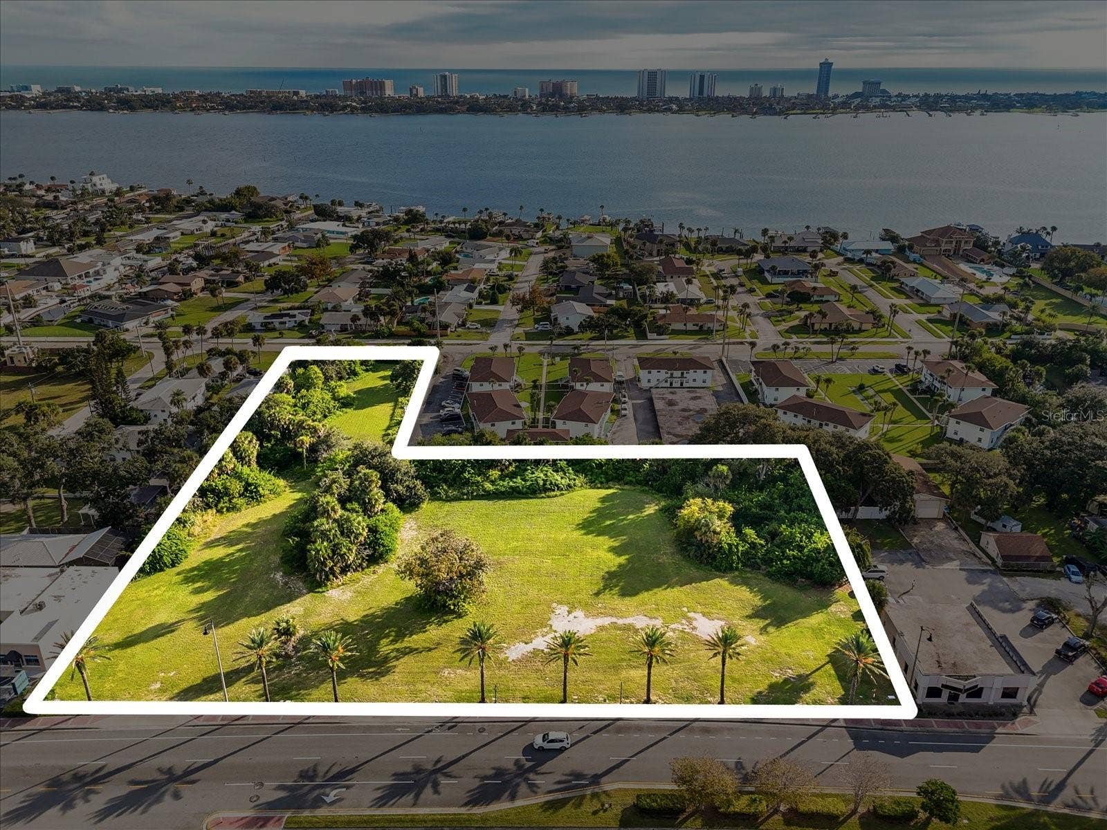1771 S RIDGE WOOD AVENUE, South Daytona, FL 32119 1771 S RIDGE WOOD AVENUE, South Daytona, FL 32119