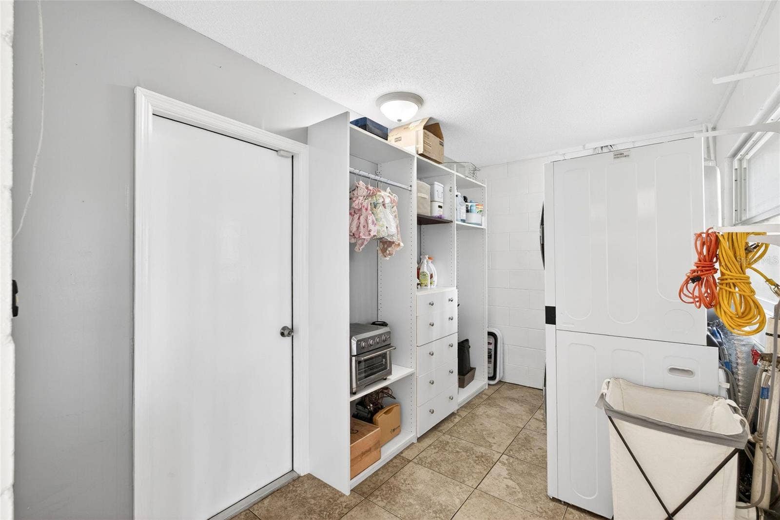 5769 ROCKWOOD AVENUE, Orlando, FL 32839 Laundry Room Storage