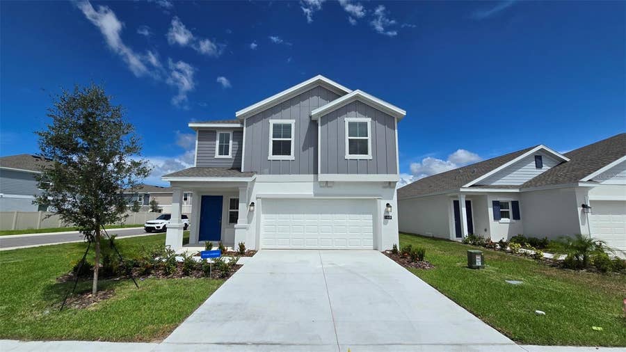 Property photo for 1449 CUMBERLAND AVENUE, Davenport, FL