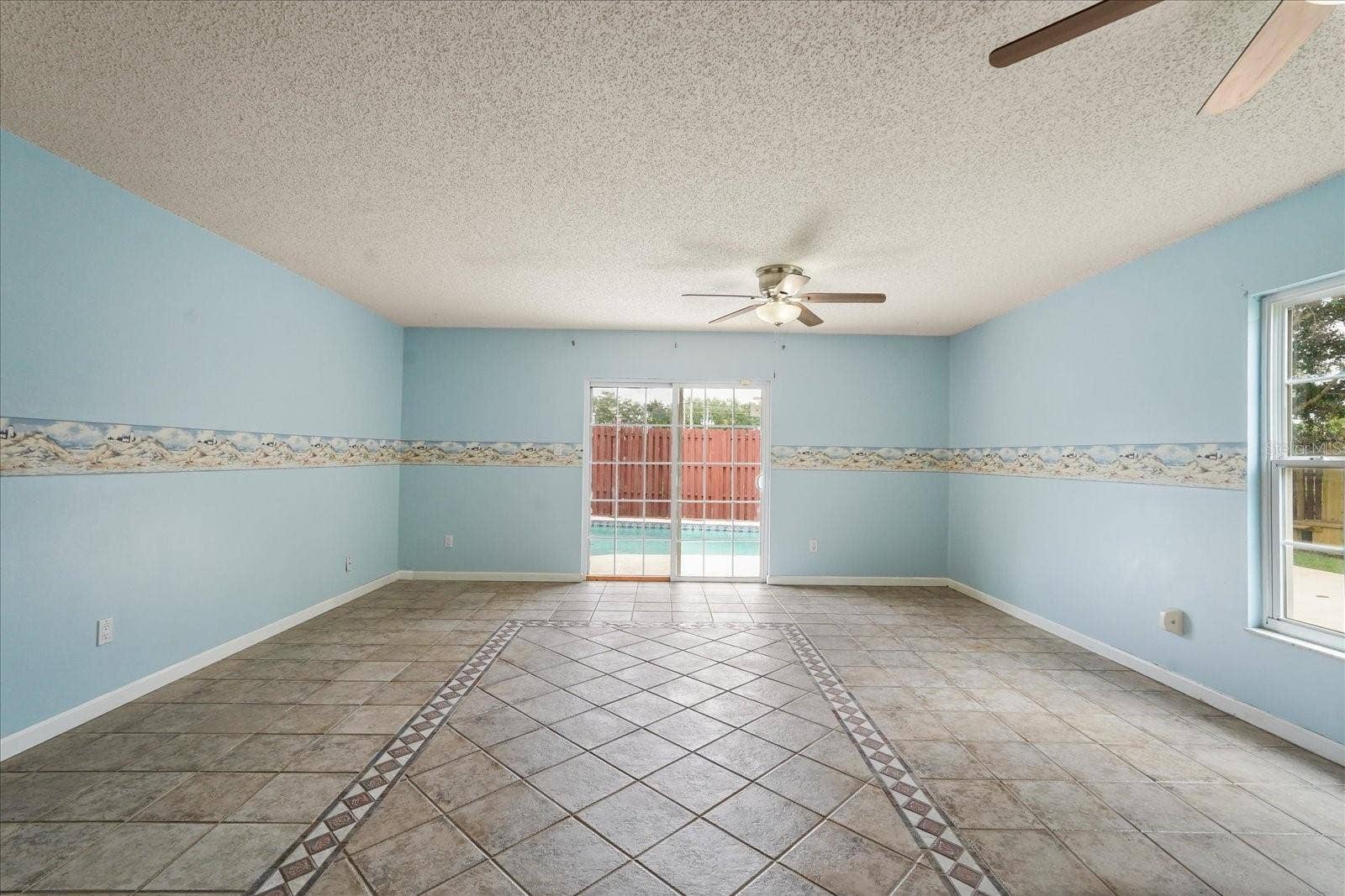 2019 PAPRIKA DRIVE, Orlando, FL 32837 2019 PAPRIKA DRIVE, Orlando, FL 32837